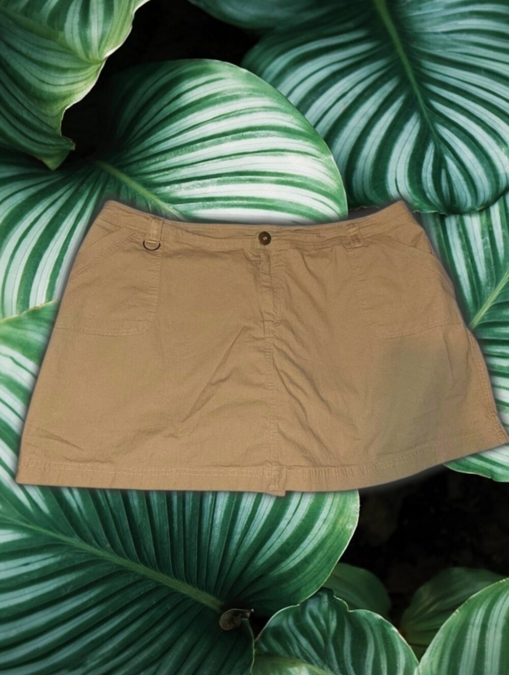 Pre-Loved, Venezia Lane Brynat Plus Size Tan Cargo Mini Skirt